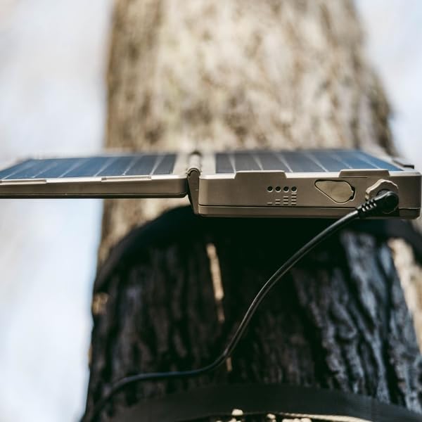 Tactacam Reveal Folding Solar Panel – 7.2W Output, Built-in Lithium Battery - Image 5