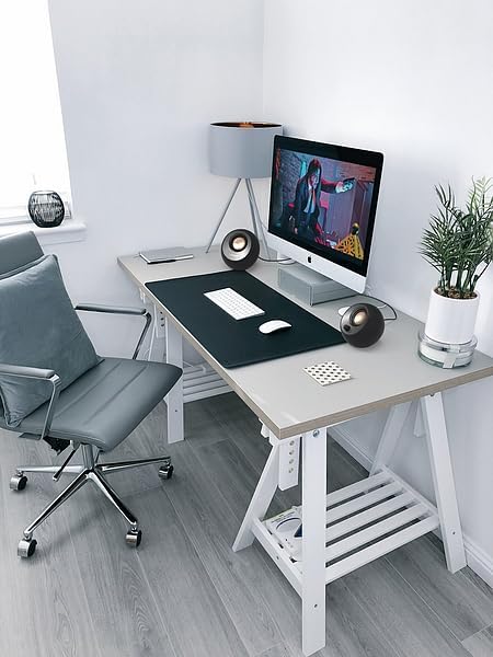 Creative Pebble V3 Minimalistic 2.0 USB-C Desktop Speakers - Image 2