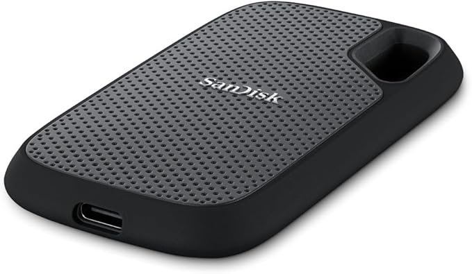 SanDisk 2TB Extreme Portable SSD - Image 2