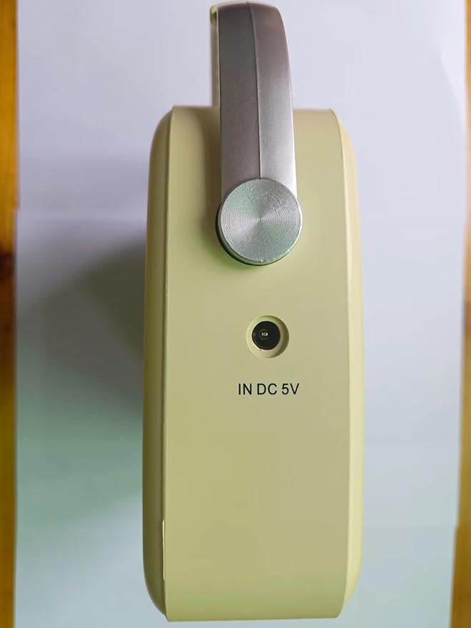 Radios Portable AM FM, Battery Powered and Plug in Wall - Image 8
