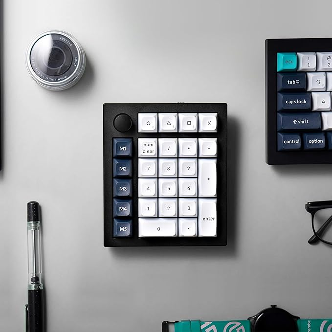 Keychron Q0 Max Wireless Custom Mechanical Numpad, 2.4 GHz/Bluetooth 5.1/Wired - Image 9