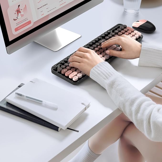 KNOWSQT Wireless Keyboard and Mouse Combo - Image 6