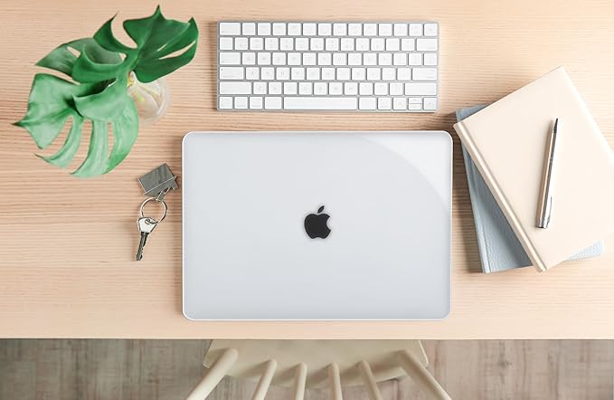 Crystal Clear Case for MacBook Pro 13 inch M2 M1 A2338 A2289 A2251 A2159 A1989 - Image 7