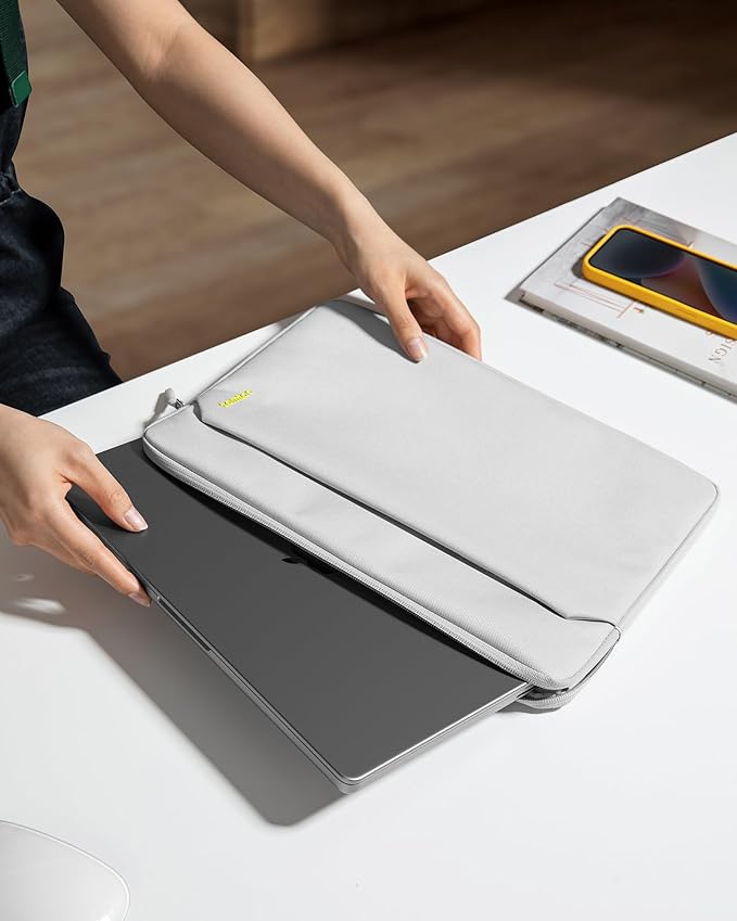 tomtoc Slim Laptop Sleeve for 16-inch MacBook Pro M4/M3/M2/M1 Pro/Max 2024-2019 - Image 7