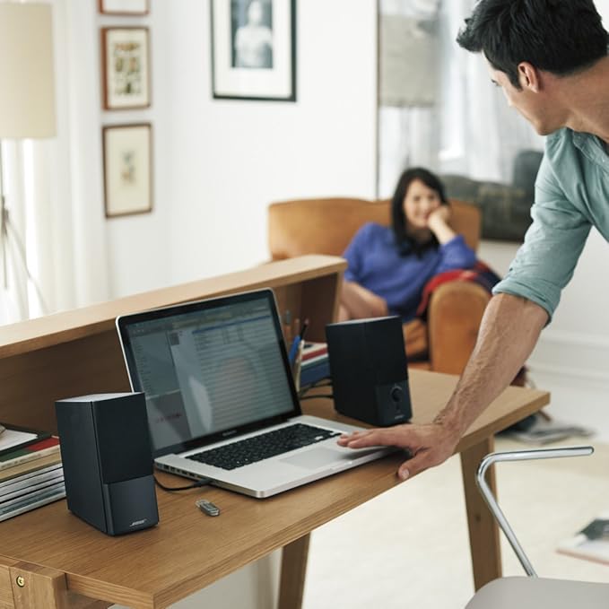 Bose Companion 2 Series III Multimedia Speaker System - Image 7