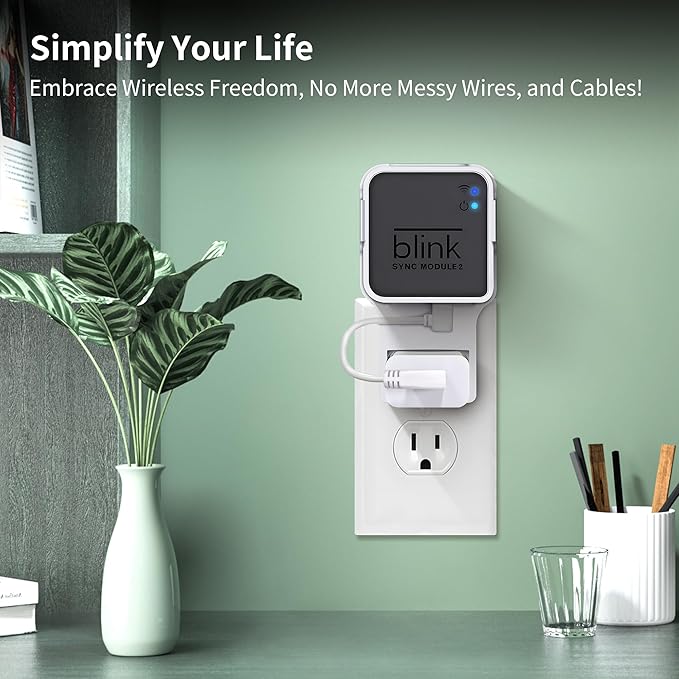 256GB USB Flash Drive & Outlet Wall Mount - Image 3