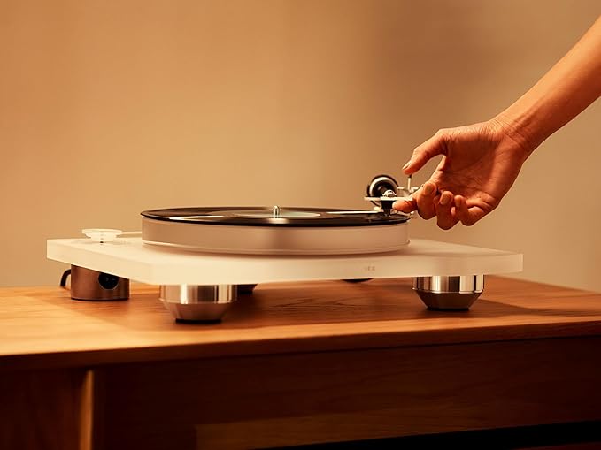 Marantz TT-15S1 Manual Belt-Drive Premium Turntable - Image 6