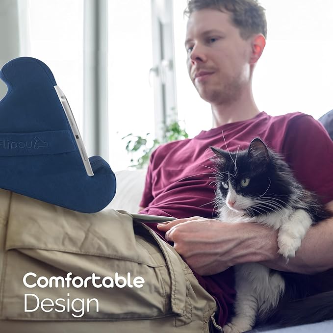 Flippy Tablet Pillow Stand - Image 7