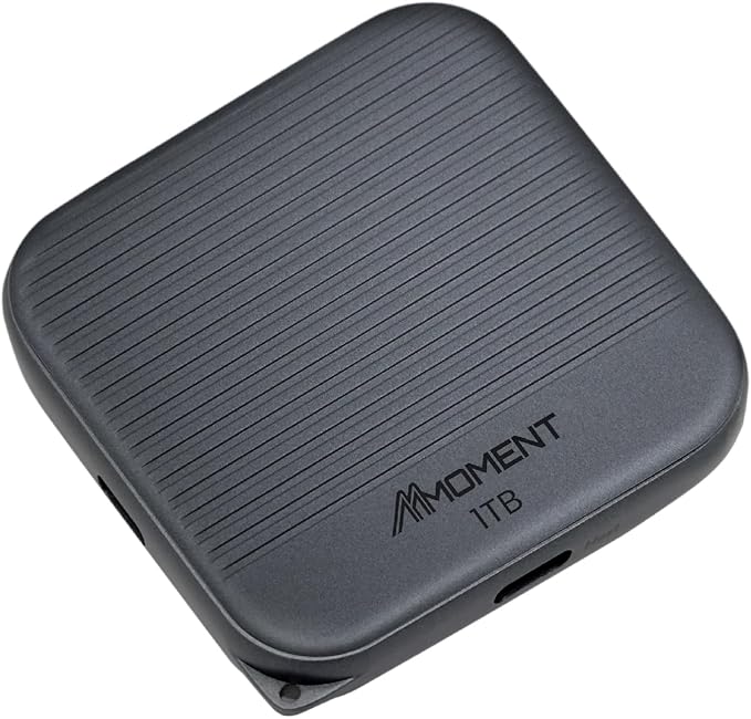 MMOMENT 1TB Magnetic External Portable SSD – 950MB/s Read – by MMoment