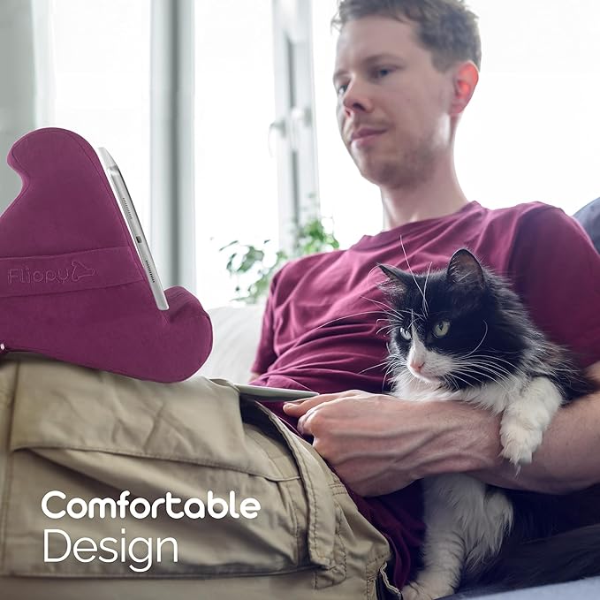 Flippy Tablet Pillow Stand - Image 7