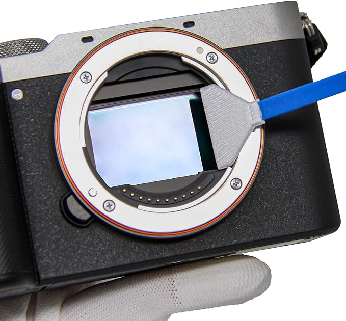 UES FFR-30 DSLR or SLR Digital Camera Sensor Cleaning Swabs - Image 4