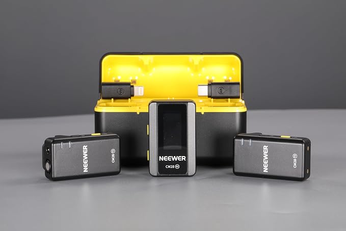NEEWER CM28 Wireless Lavalier Microphone System - Image 2