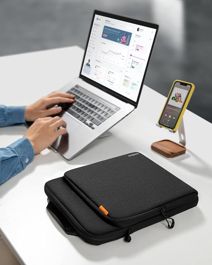 tomtoc Protective Laptop Sleeve - Image 8
