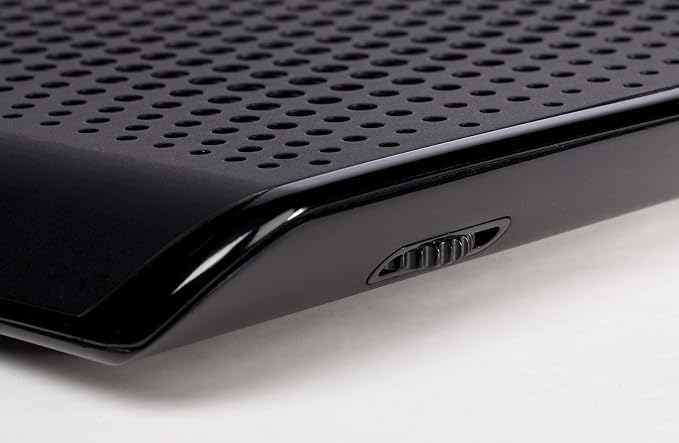 Targus Chill Mat HD3 Gaming for up to 18-Inch Laptop - Image 5