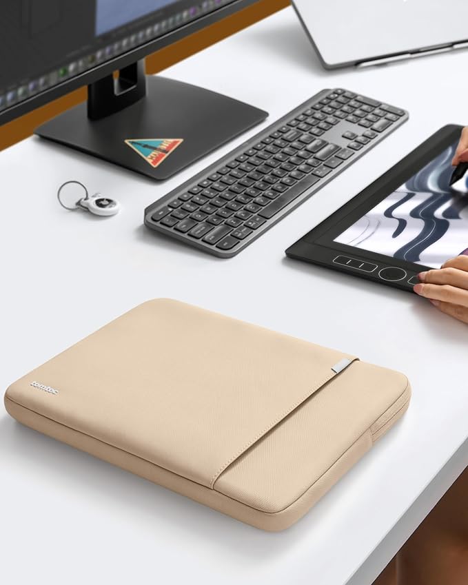tomtoc 360° Protective Laptop Sleeve - Image 7