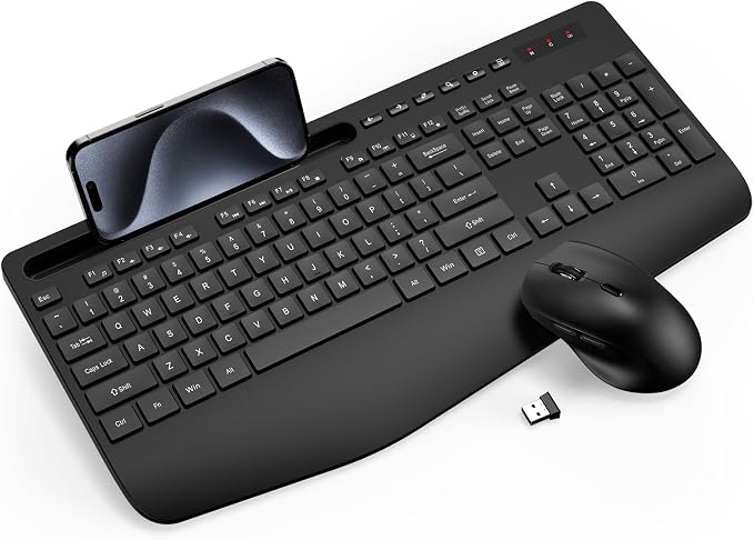 Wireless Keyboard and Mouse Combo by Trueque