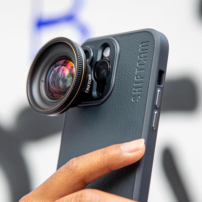 ShiftCam LensUltra 16mm Wide Angle Phone Camera Lens – 0.5X Magnification - Image 4