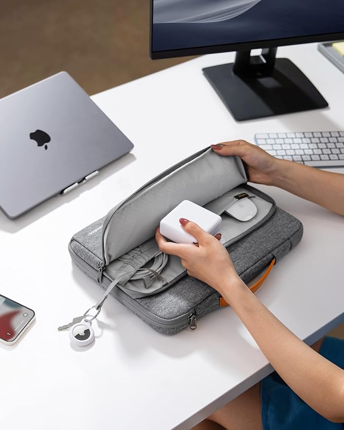 tomtoc 360 Protective Laptop Carrying Case - Image 8