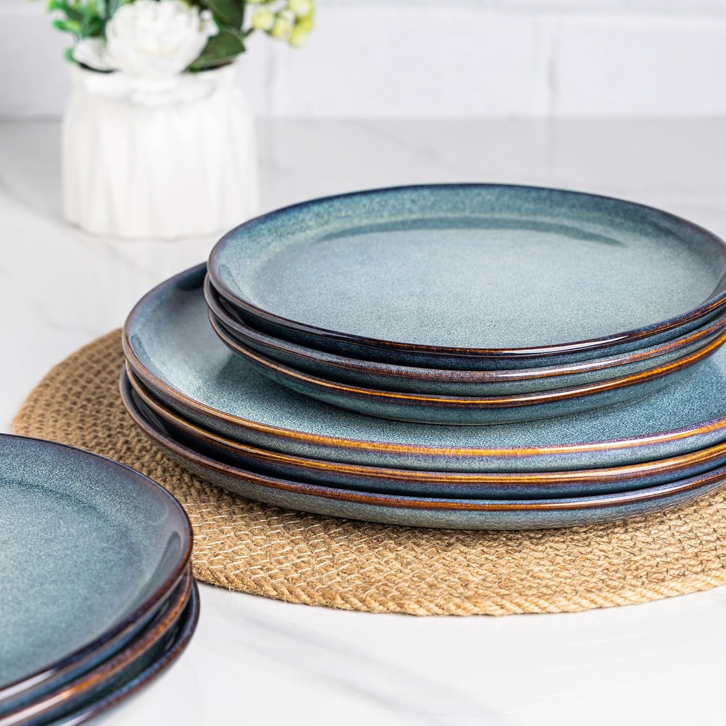 AmorArc Ceramic Dinnerware Sets,Handmade Reactive Glaze Stoneware Plates and Bowls Set,Highly Scratch Resistant | Dishwasher & Microwave Safe Dishes set,Service for 6 (18pc)