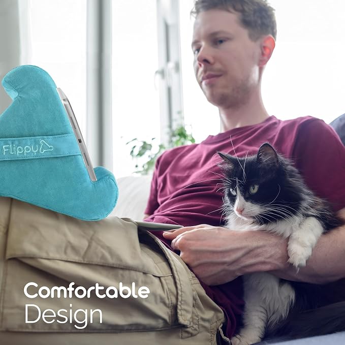 Flippy Tablet Pillow Stand - Image 7