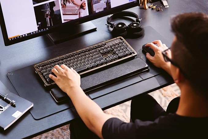 Azio RC Prestige Mechanical Keyboard, Hot-Swappable Switches - Image 3