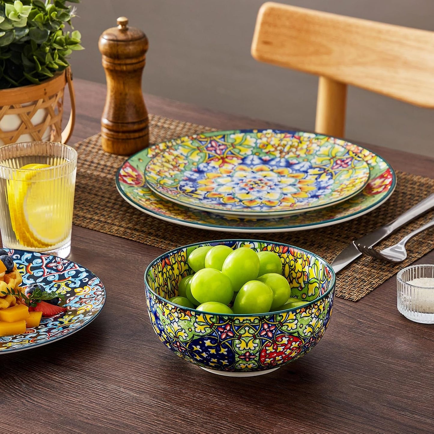vancasso 18 Pieces Dinnerware Sets, Plates and Bowls Set, Porcelain Dishes Set for 6, Microwave and Dishwasher Safe, Scratch Resistant, Bohemian Style Dining Ware Service for 6, Series SIMI
