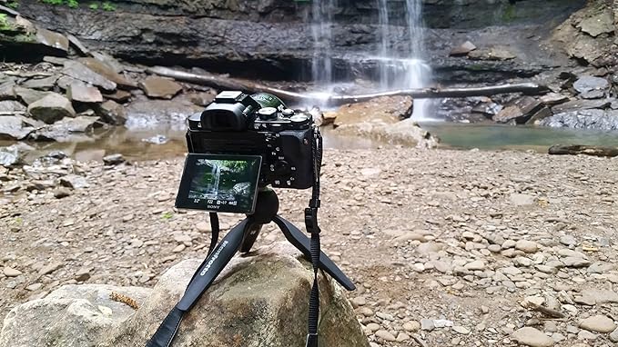 Manfrotto MTPIXI-B PIXI Mini Tripod - Image 2