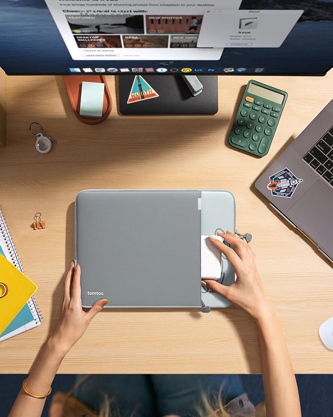 tomtoc 360° Protective Laptop Sleeve - Image 10
