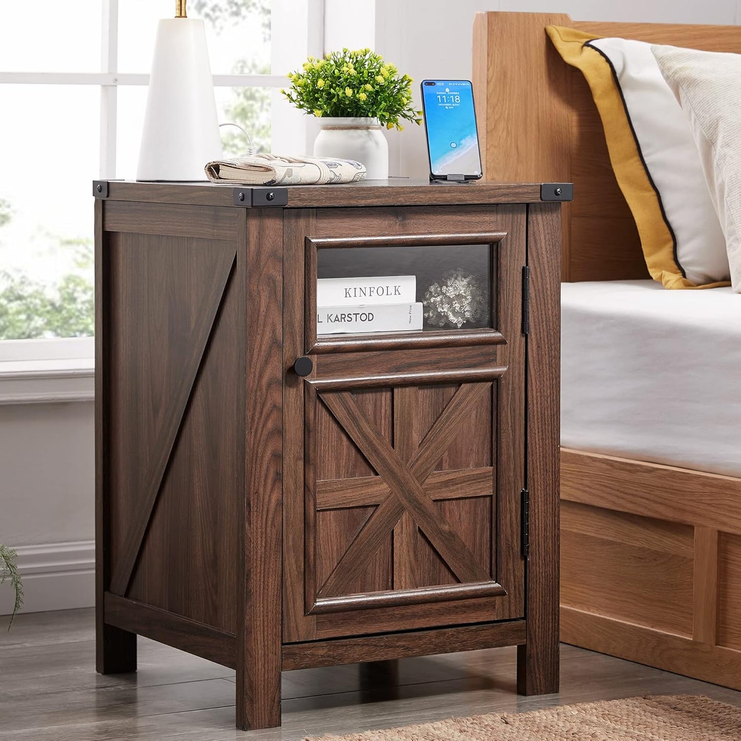JXQTLINGMU Farmhouse End Table with Charging Station, 18'' Rustic Nightstand with Barn Door & Adjustable Shelf, Wooden Sofa Side Table with 3-Tier Storage for Living Room, Bedroom, Brown