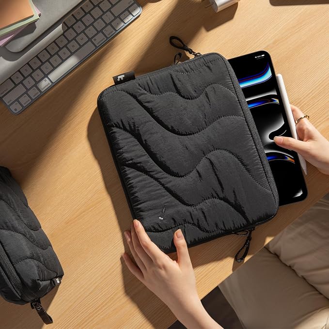 tomtoc 360 Protective Puffy Tablet Sleeve - Image 8