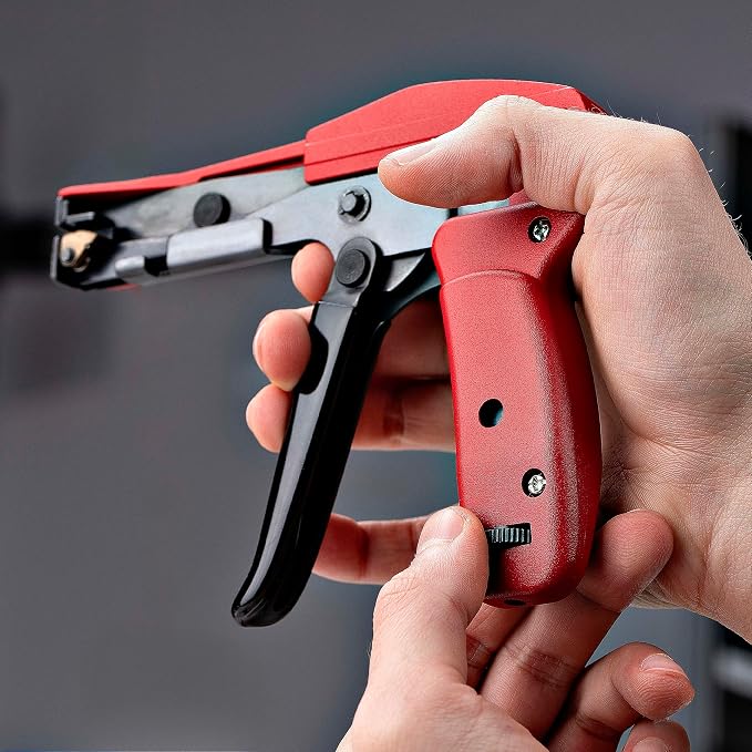 StarTech.com Nylon Cable Tie Gun, Zip Tie Cable Cutter/Installation Tool - Image 8